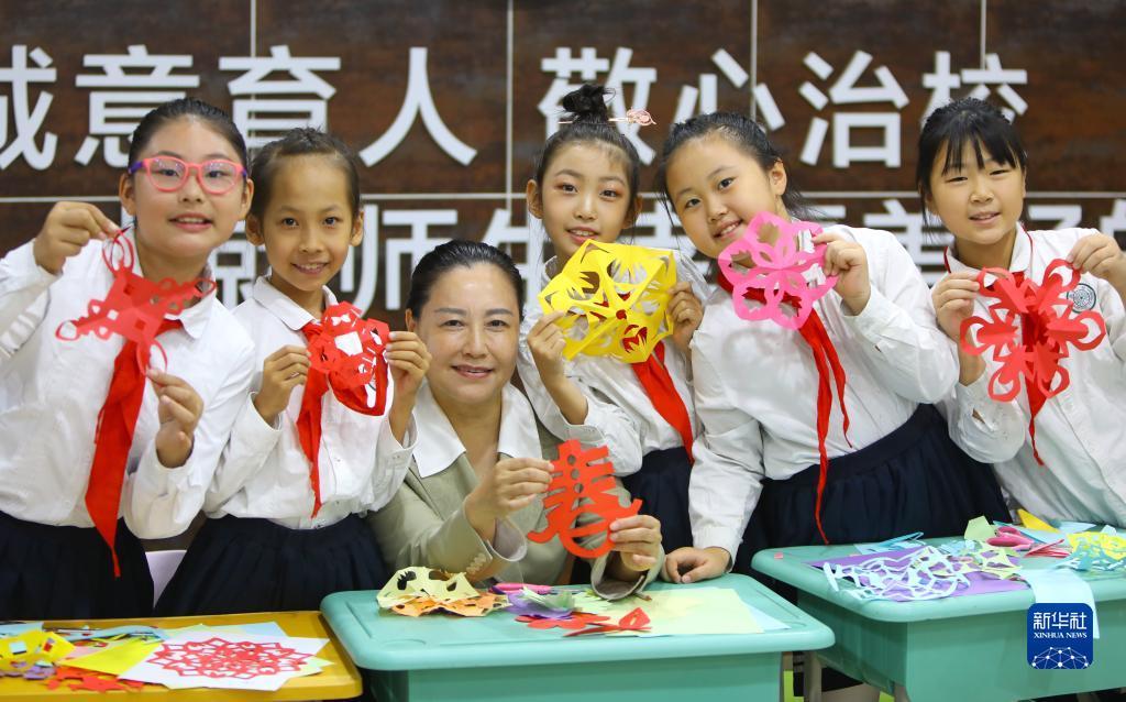 奔驰amg官网